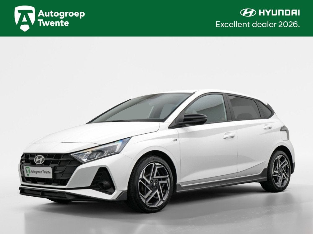 Hyundai i20 1.2 N Line | Private lease 429 pm (bj 2025), Voorwielaandrijving, Gebruikt, Zwart, 4 cilinders