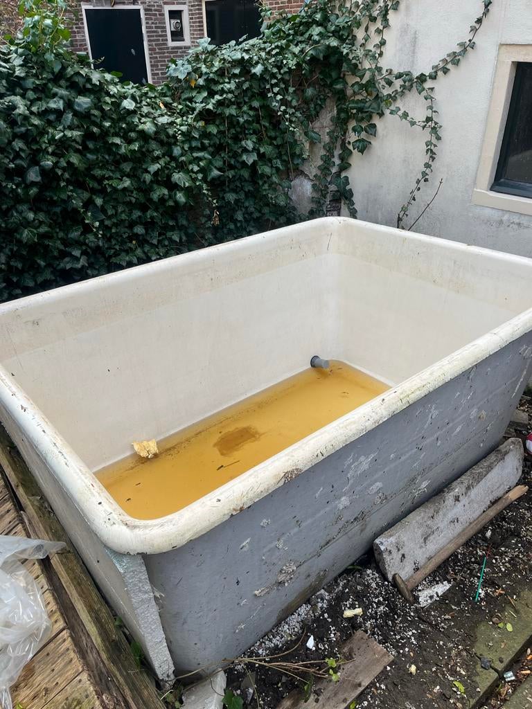 Kweekvijver/jacuzzi 215x150 cm, Tuin en Terras, Ophalen, Gebruikt, Vast