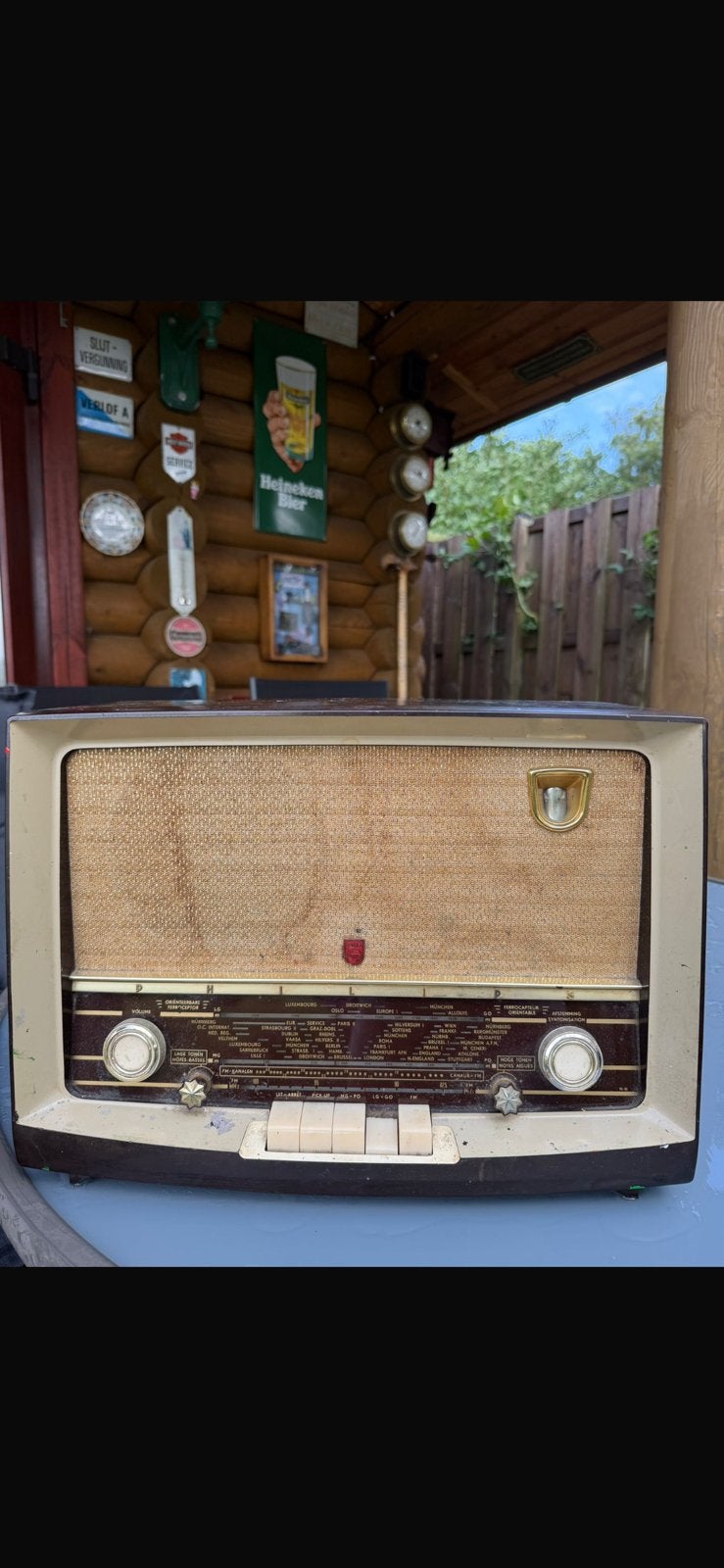 Oude bakkelieten radio philips, Antiek en Kunst, Ophalen