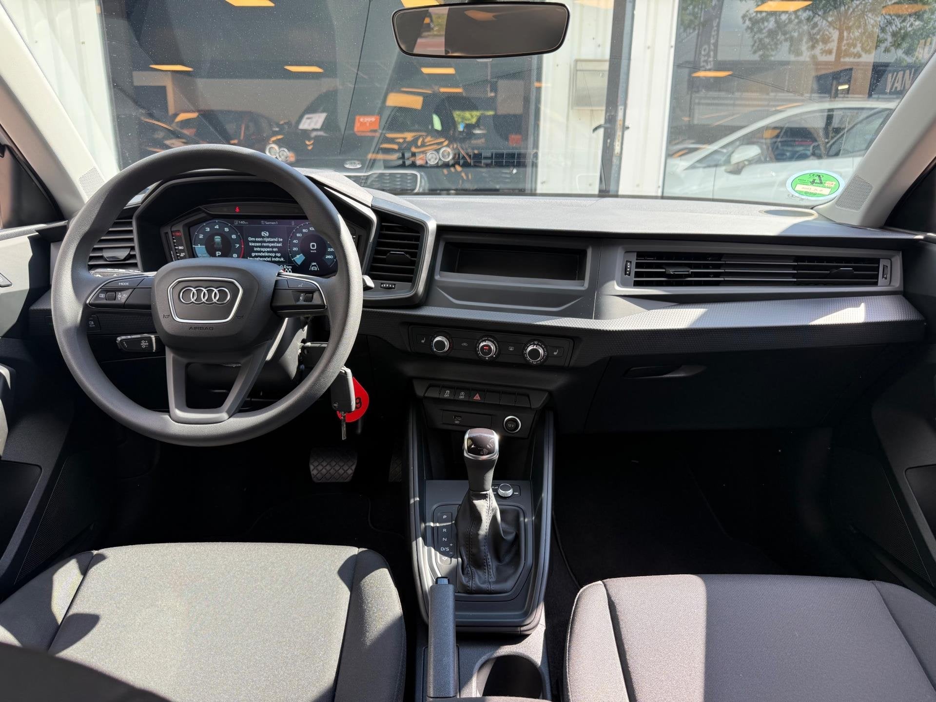 Audi A1 SPORTBACK 25 TFSI Automaat|Virtual Dash|Led|Cruise C, Auto's, Audi, Stof, 95 pk, Wit, Origineel Nederlands