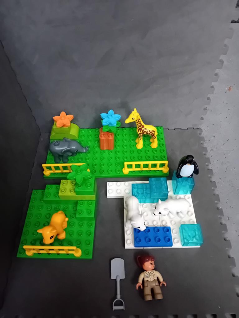 Lego Duplo Dierentuin ijsbeer olifant giraf leeuw pinguin, Inclusief minifiguren, Gebruikt, ., Ophalen of Verzenden