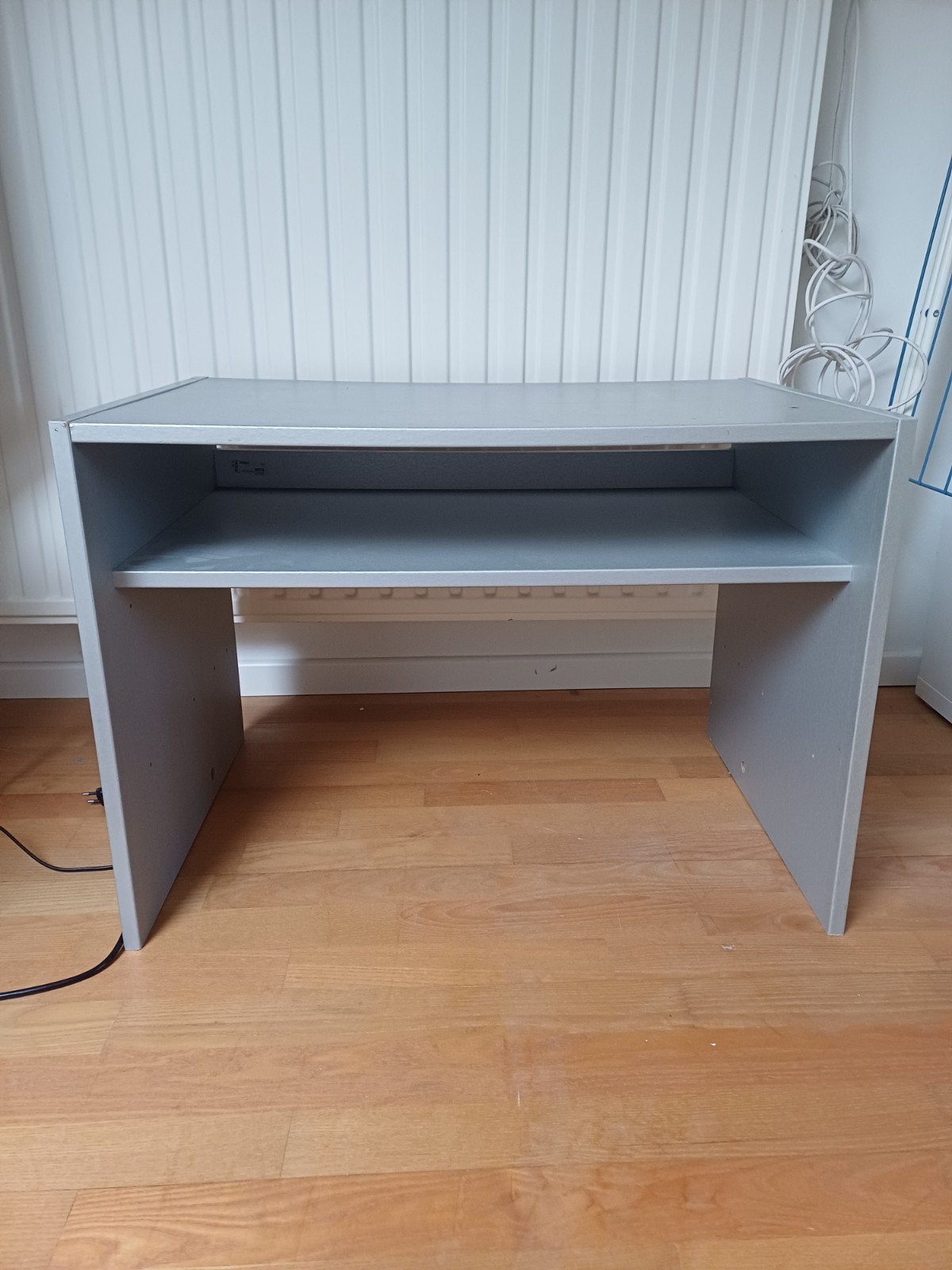 Grijs tv meubel, Ophalen, Zo goed als nieuw