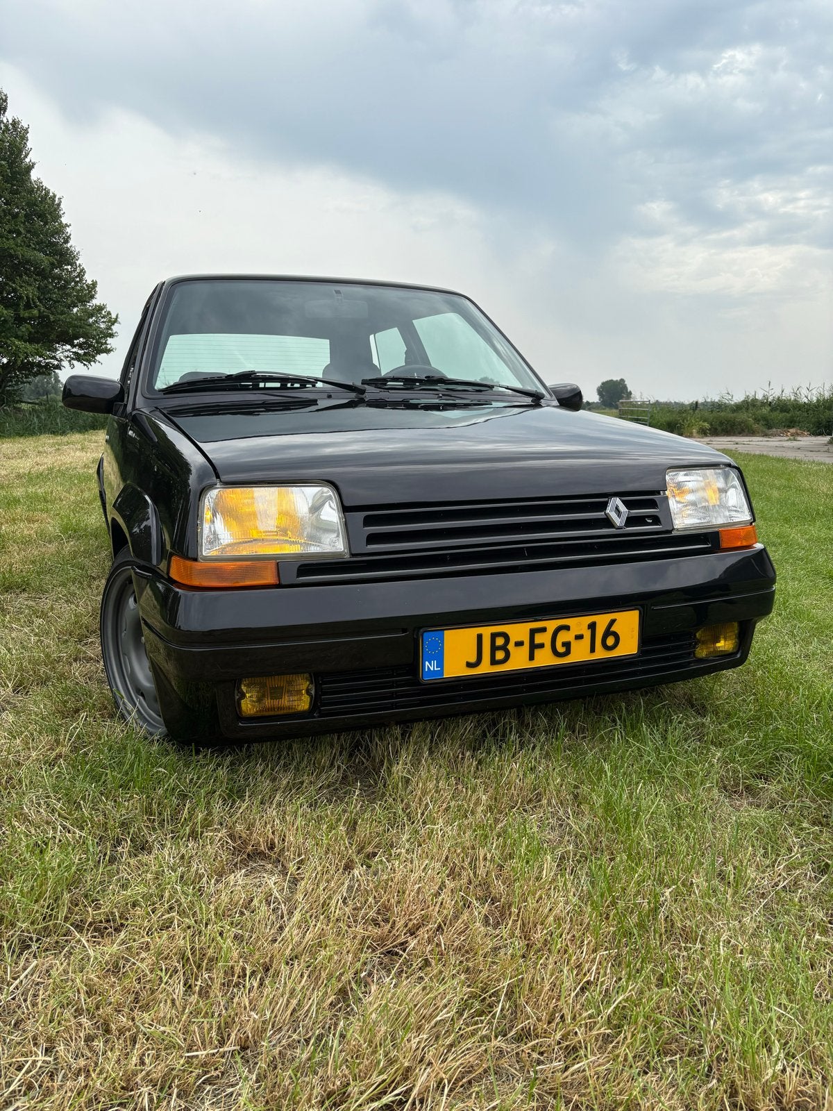 Renault R5