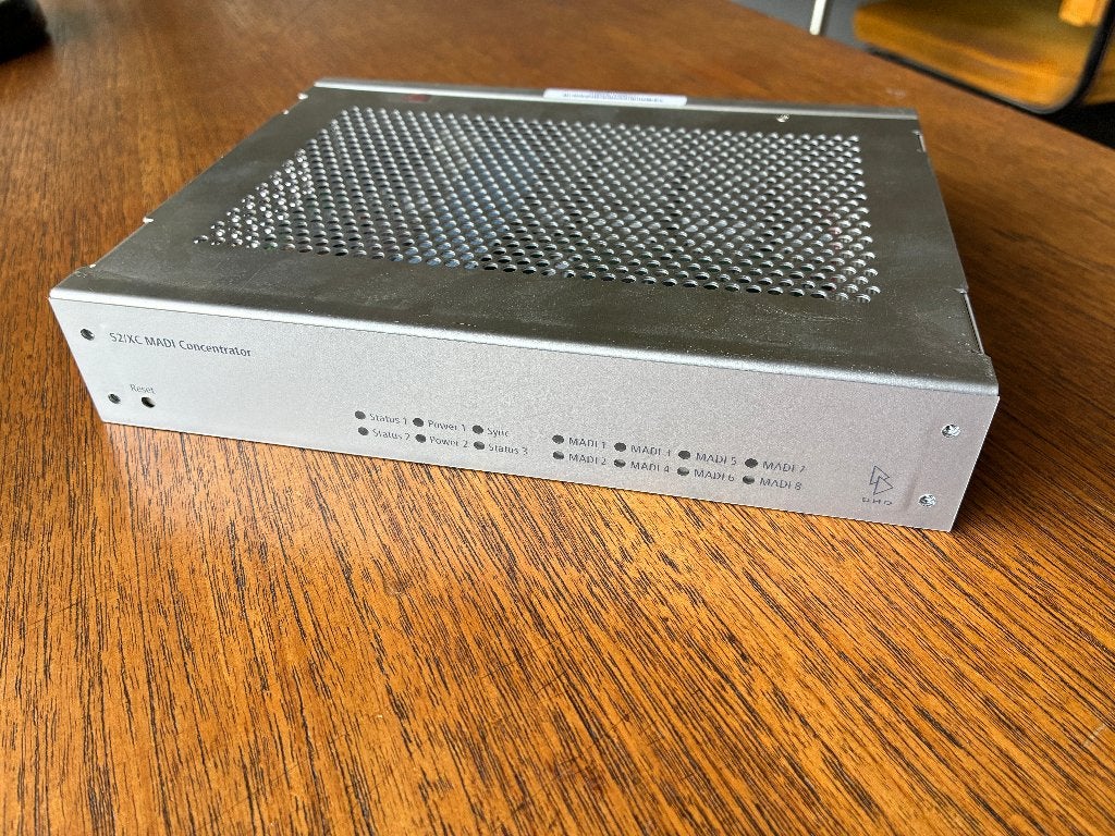 DHD Audio 52-7320A XC MADI Concentrator, Ophalen of Verzenden, Gebruikt, 20 kanalen of meer