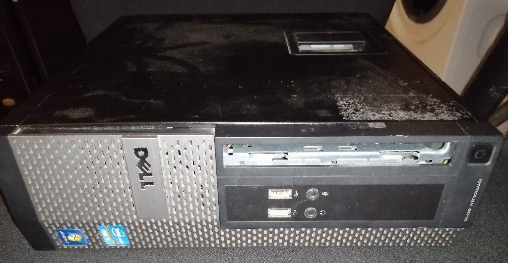 2 defecte pc's, Computers en Software, Desktop Pc's, Ophalen, Niet werkend, Onbekend