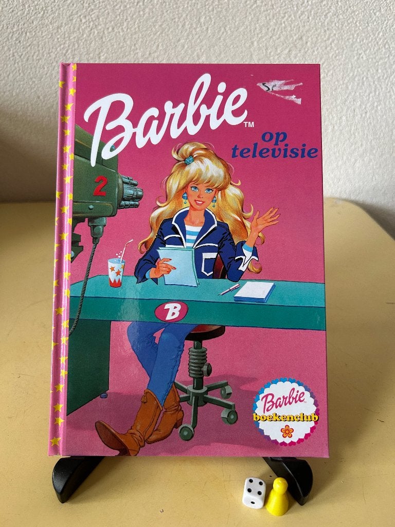 Vintage Barbie Boekenclub Deel 2: Barbie op televisie, Mattel, Fictie algemeen, Ophalen of Verzenden, Zo goed als nieuw