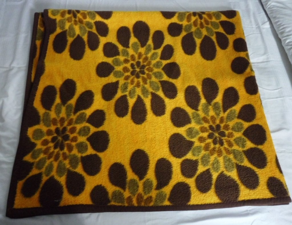 Prachtige unieke deken 190 x 180 cm retro motief, Ophalen, Zo goed als nieuw
