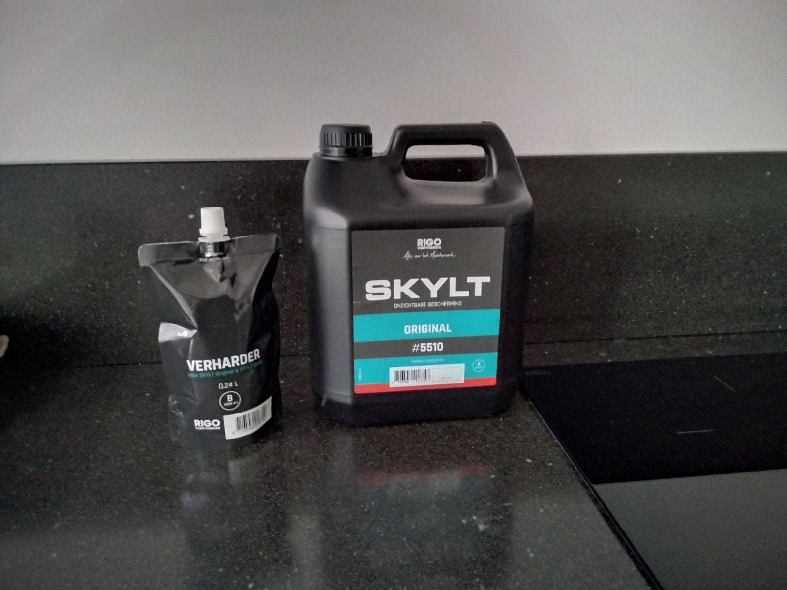 4L Vloerlak watergedragen Rigo SKYLT Original met verharder, Doe-het-zelf en Verbouw, Ophalen