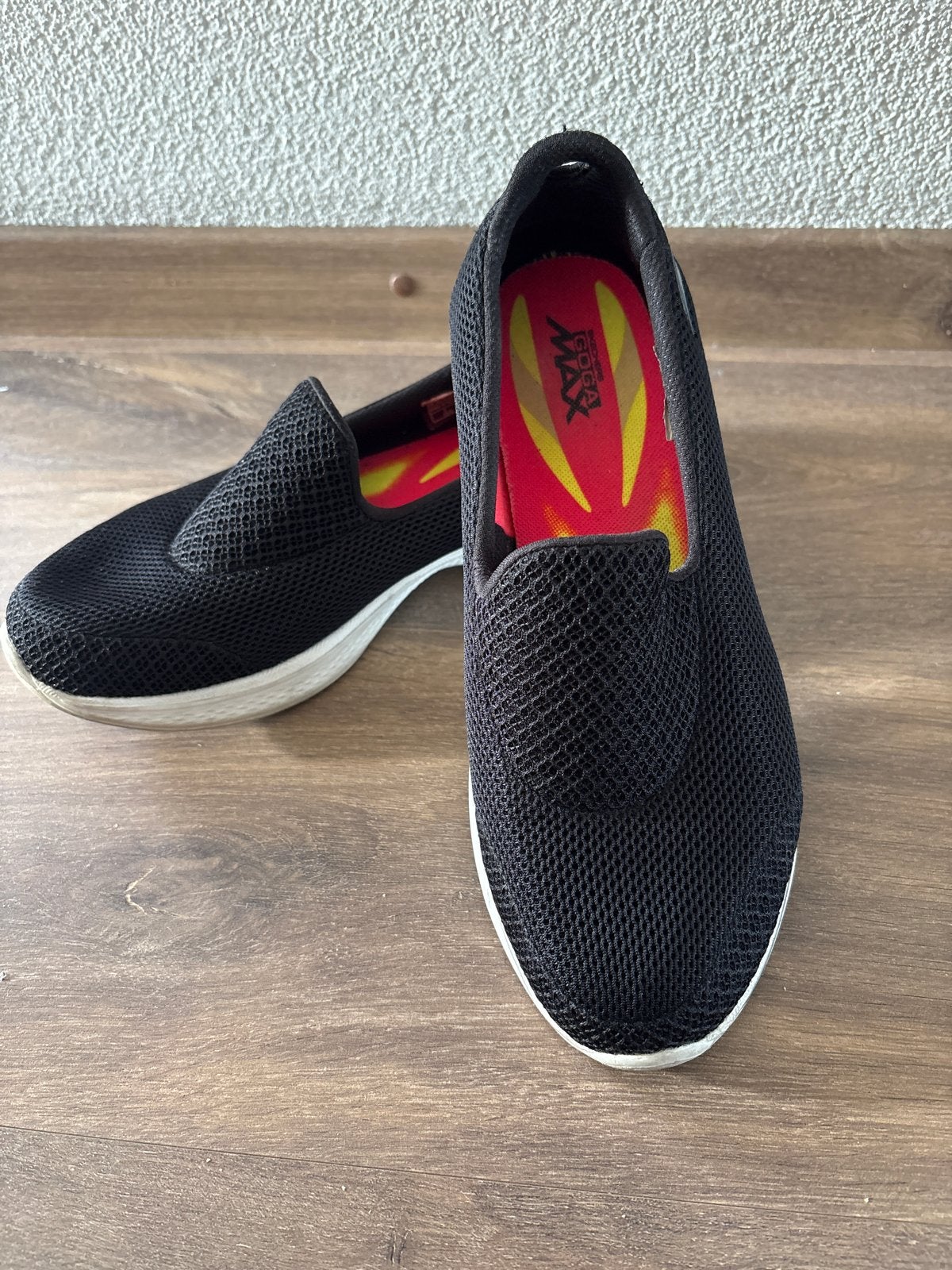 Skechers GOwalk Max instappers - Zwart - Maat 40, Ophalen of Verzenden, Gedragen, Zwart, Instappers
