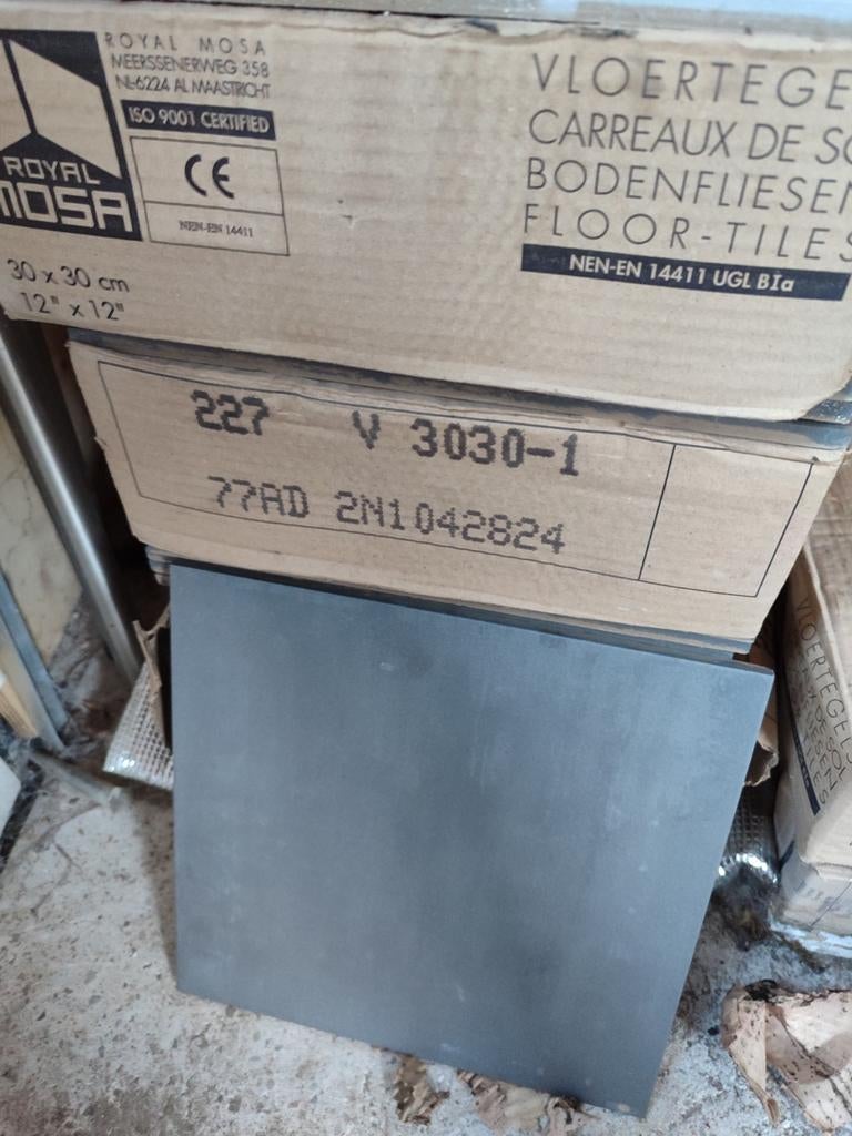 Royal Mosa Vloertegels 30x30 cm - Grijs Keramiek, Ophalen, Keramiek, Nieuw, 20 tot 40 cm