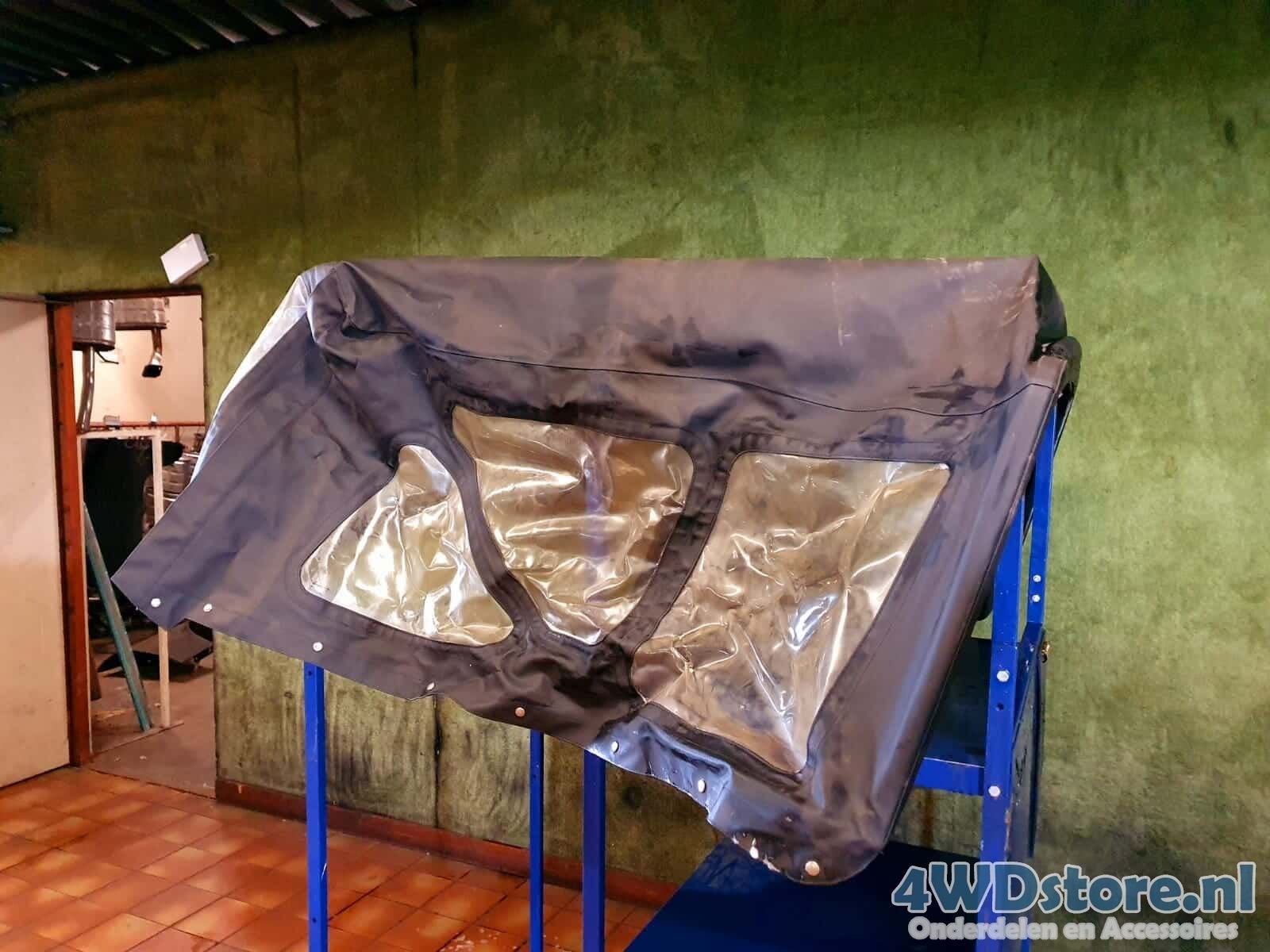Soft Top Nissan Patrol 160 260, -, Nieuw, Ophalen of Verzenden, -