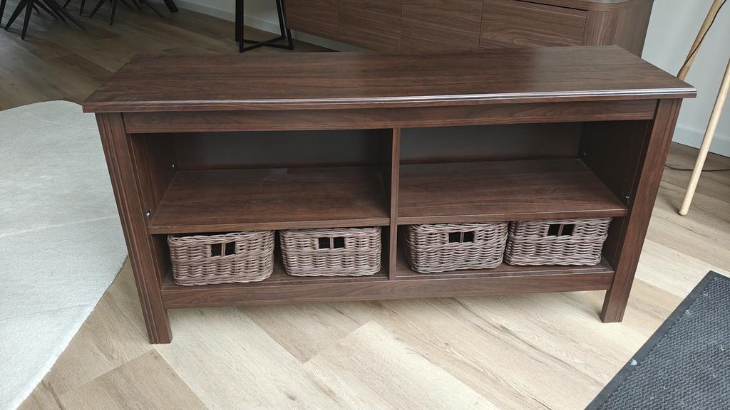 Dressoir met rieten manden, 100 tot 150 cm, Ophalen of Verzenden, Zo goed als nieuw, Minder dan 100 cm