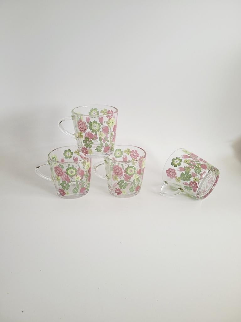 Izgs set van 4 vrolijke glazen met bloemen van Ikea, Ophalen of Verzenden, Zo goed als nieuw, Overige materialen