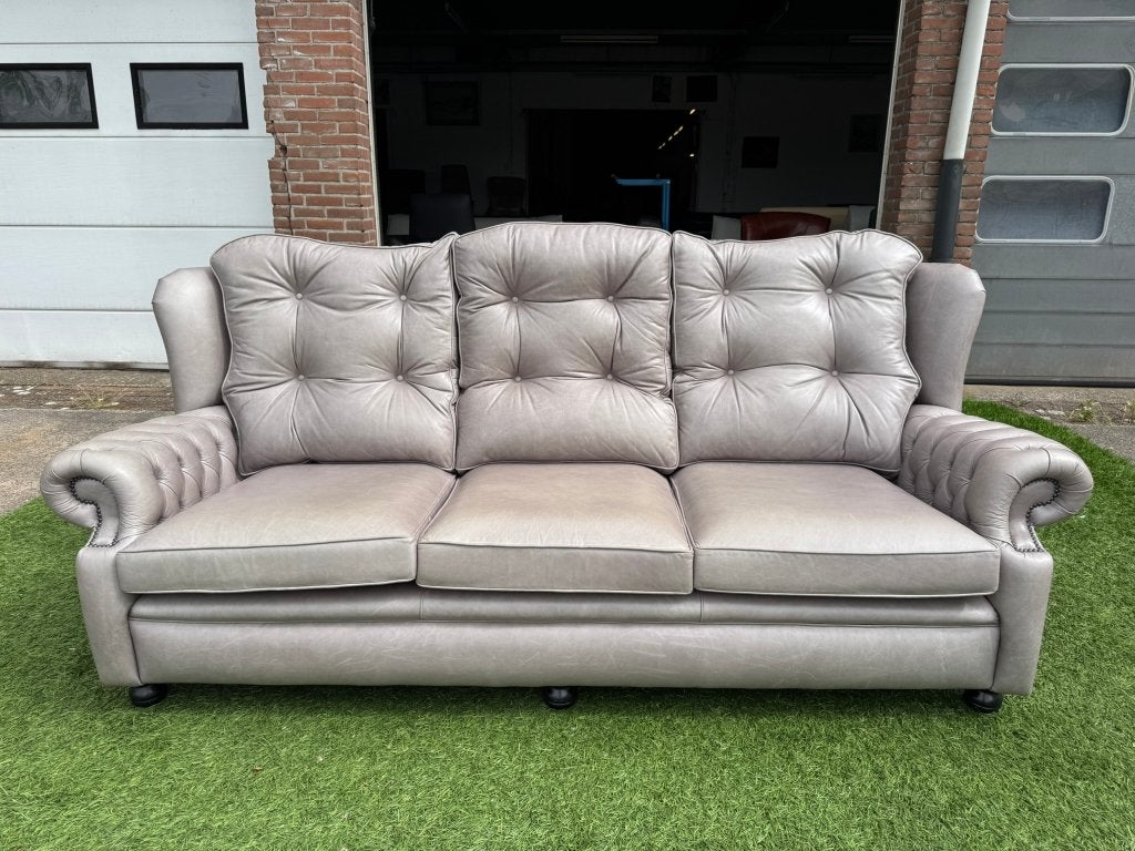 Bankstel Springvale Chesterfield Suzanne bank grijs leer, Huis en Inrichting, Ophalen, Geen, Pahest@hotmail.nl, Design
