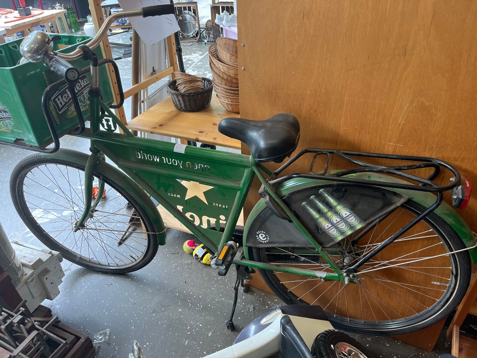 Unieke vintage Heineken fiets met krat, Fietsen en Brommers, Terugtraprem, Gebruikt, Vintage, Heineken