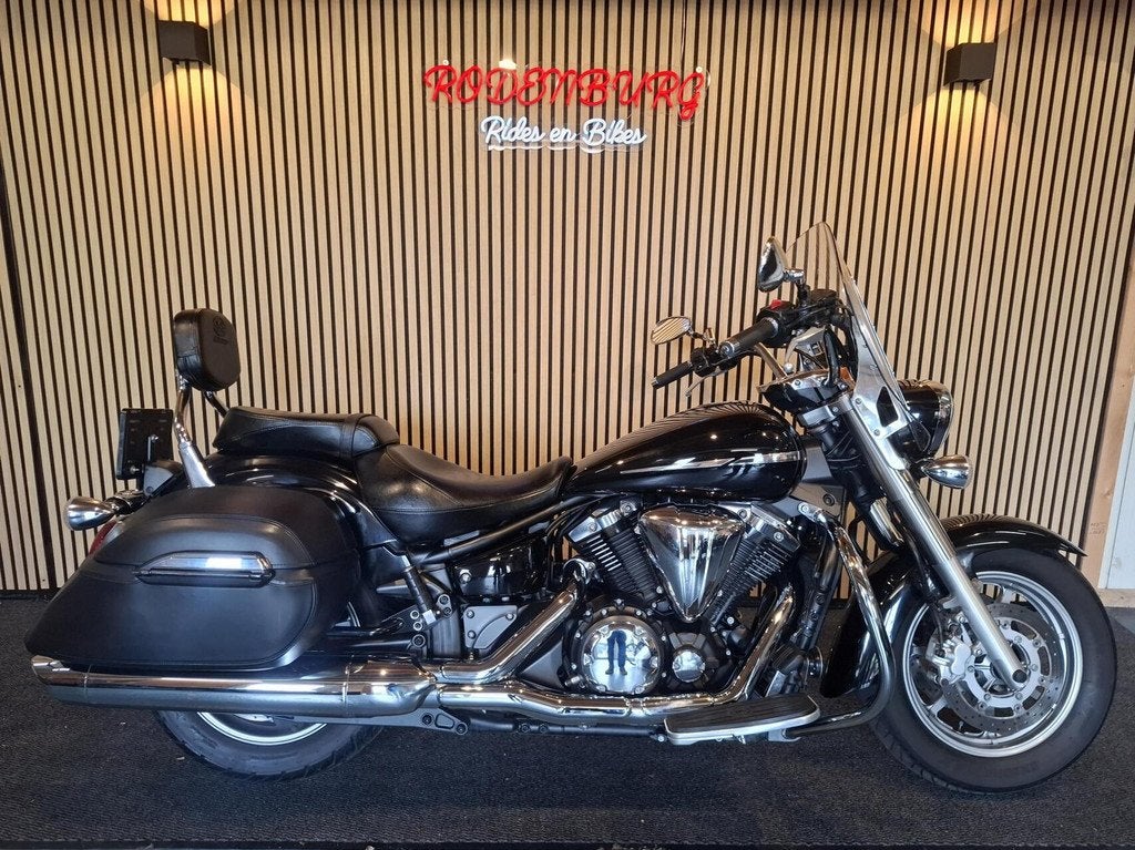 Yamaha XVS 1300A Midnight Star Custom 1ste eigenaar, Bedrijf, Meer dan 35 kW, 1304 cc, Chopper