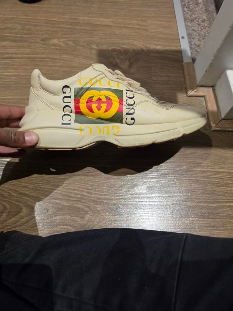 Originele gucci sneakers met bon en doos!!, Ophalen of Verzenden, Zo goed als nieuw