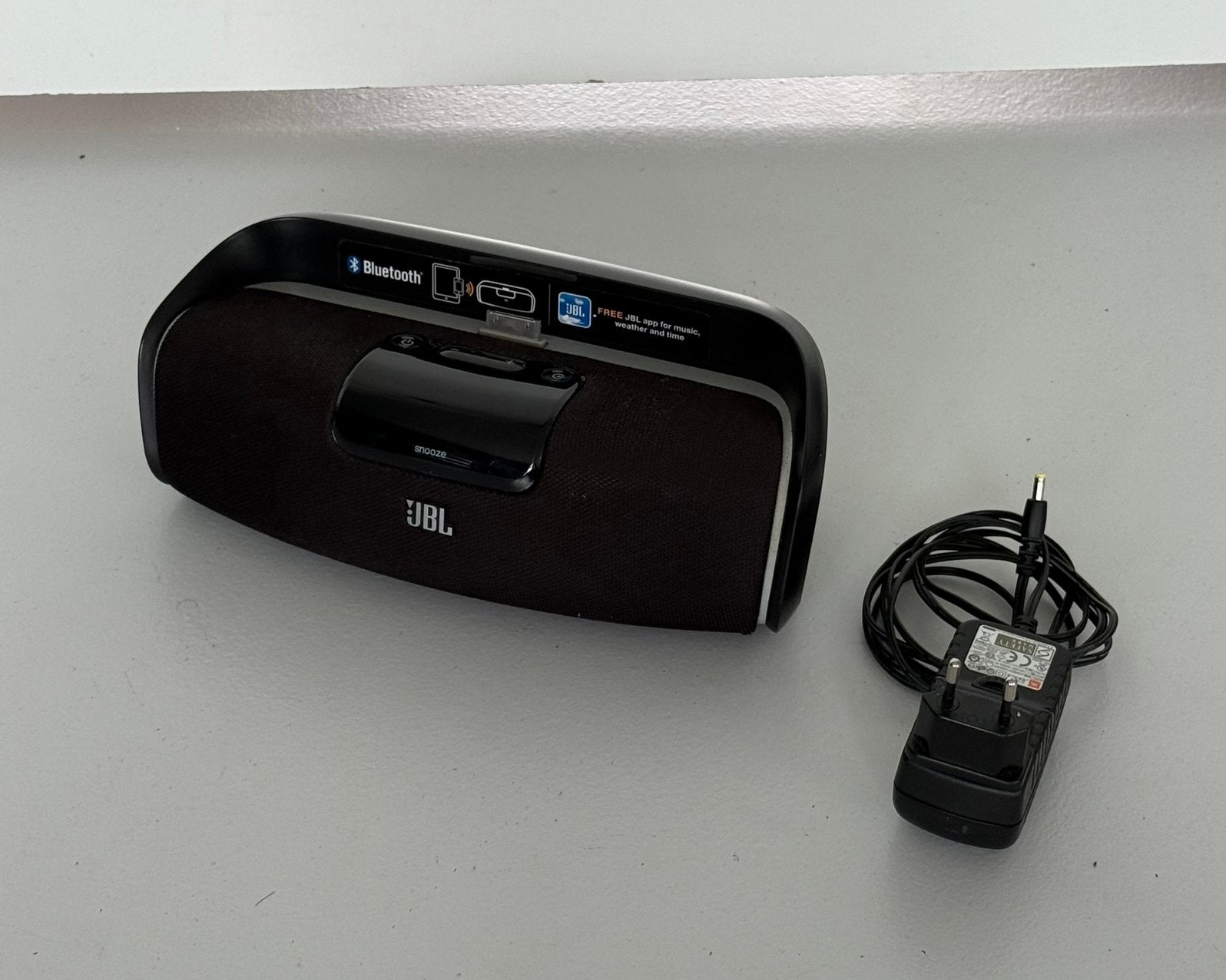 JBL OnBeat Awake Bluetooth Speaker Wekker, Gebruikt, JBL, Overige typen, Ophalen of Verzenden