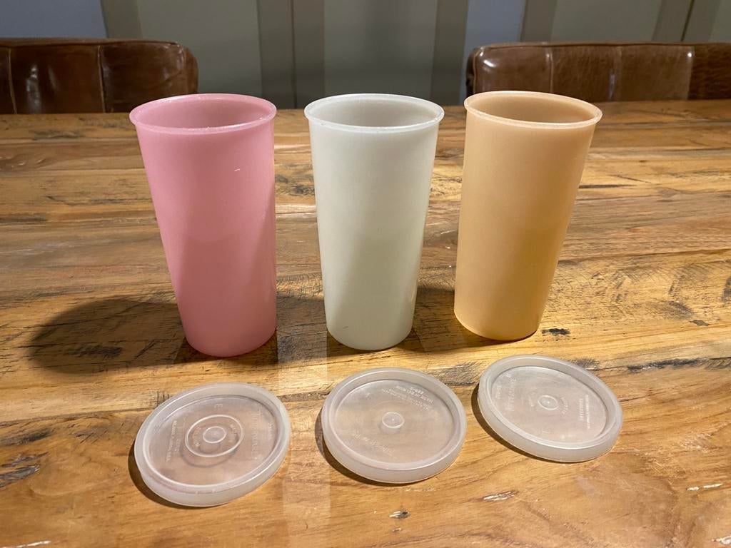 Tupperware retro pasteltinten bekers met deksels, Ophalen of Verzenden, Beker of Kan