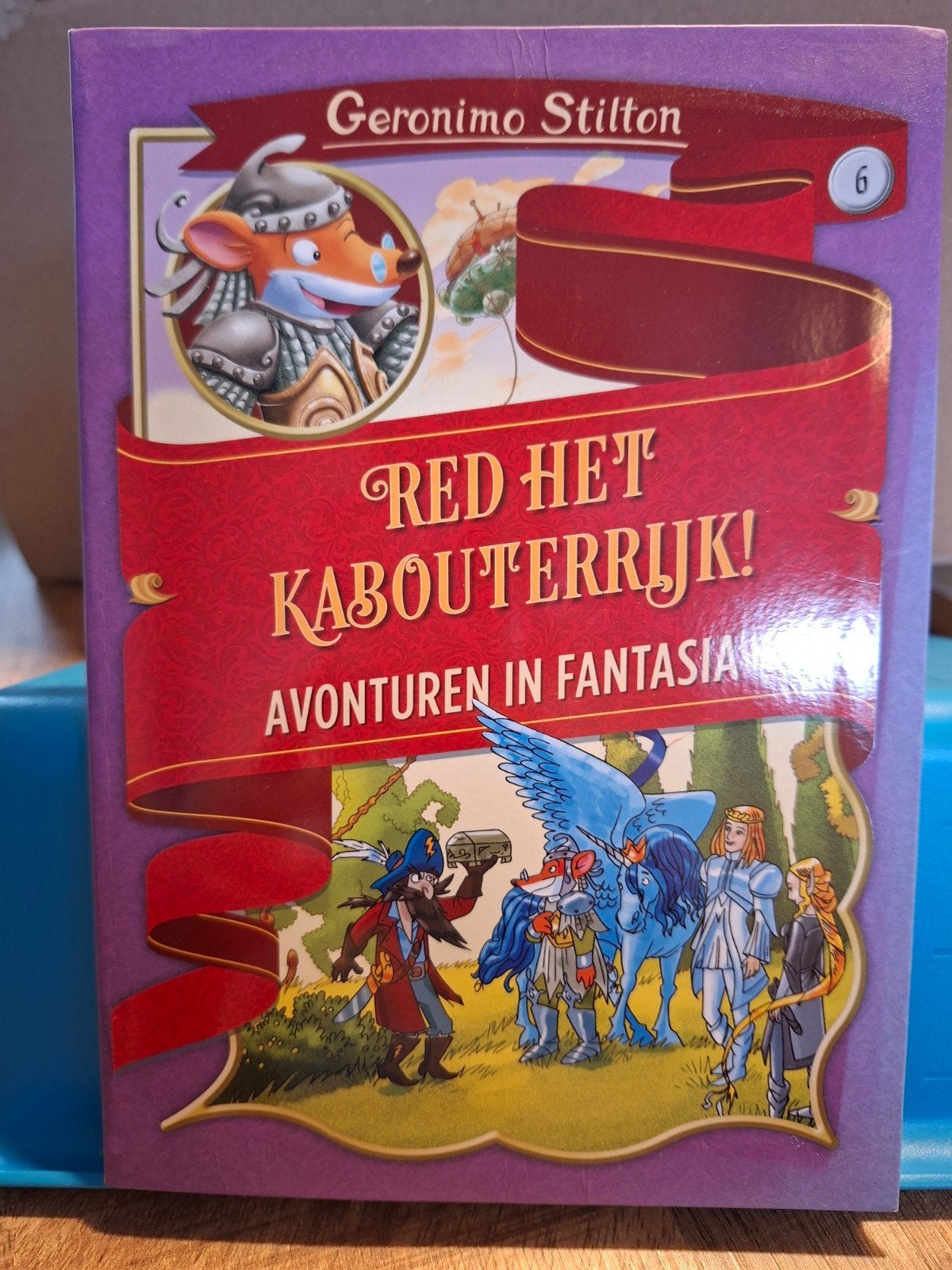 Geronimo Stilton:Red het Kabouterrijk! Avonturen in Fantasia, Ophalen of Verzenden, Zo goed als nieuw, Geronimo Stilton