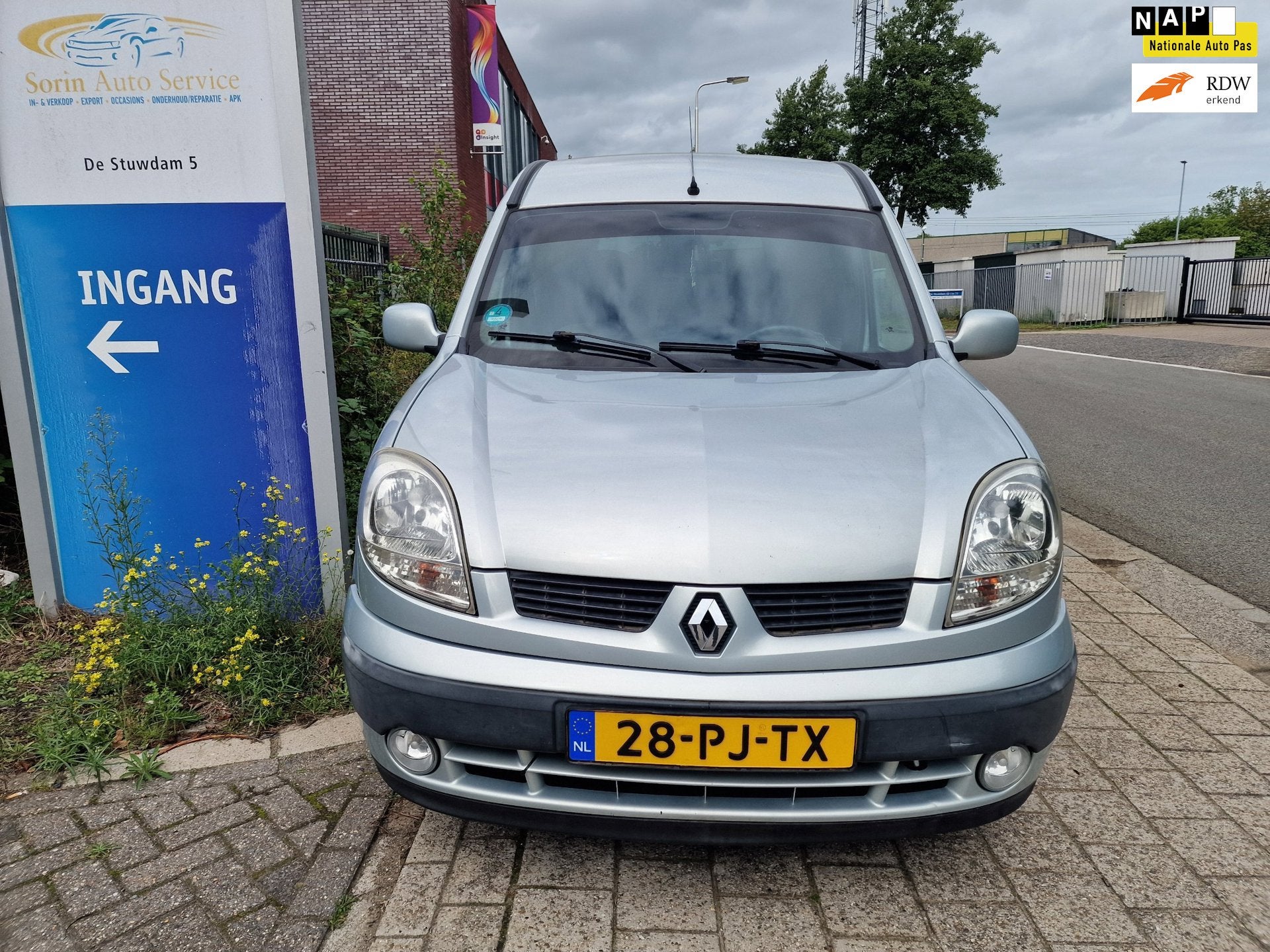 Renault Kangoo 1.6-16V Privilège Automaat, Minicamper, Apk,, Buscamper of Camperbus, Bedrijf, ABS, Airconditioning