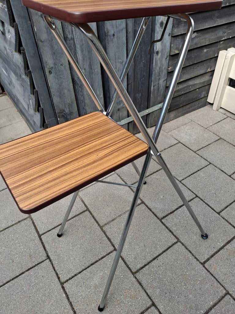 Vintage inklapbare tafel en stoel set, Huis en Inrichting, Stoelen, Gebruikt, Bruin, Eén, Hout