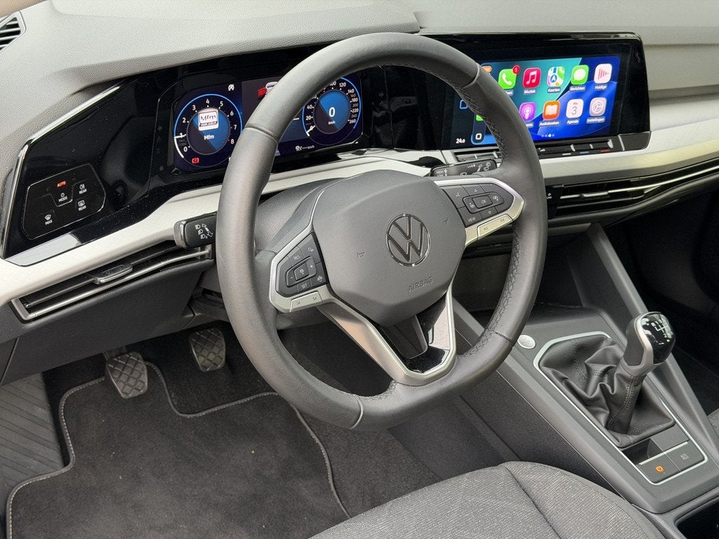 Volkswagen Golf 1.0 TSI Life | Camera | Dodehoek | ACC, Voorwielaandrijving, Stof, Gebruikt, Euro 6