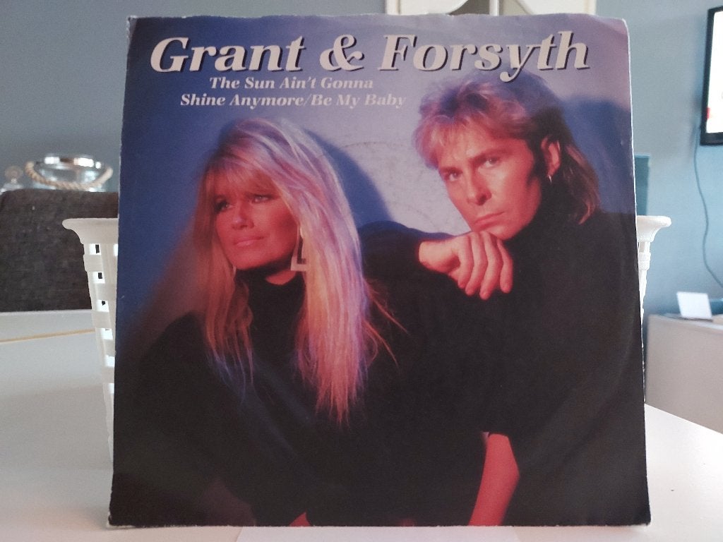 7" Single Grant & Forsyth - The Sun Ain't Gonna Shine Anymor, Ophalen of Verzenden, Gebruikt, Pop