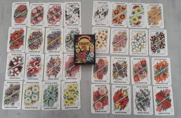 Compleet net kwartetspel met bloemen (jaren 50/60/?), Verzamelen, Ophalen of Verzenden, Zo goed als nieuw, Kwartet(ten)