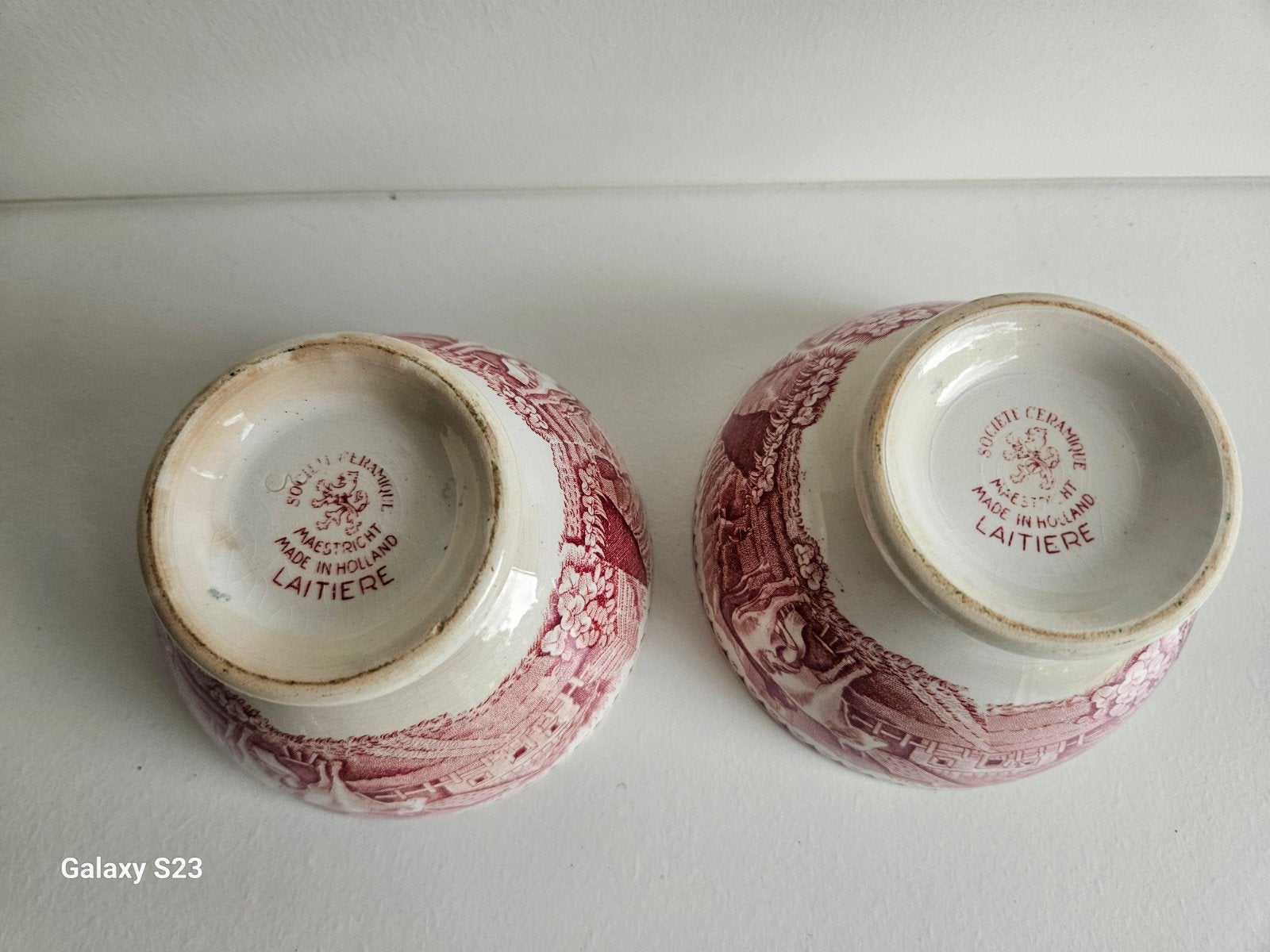 2x Societe Ceramique Maastricht Laitiere schaaltjes, Ophalen of Verzenden