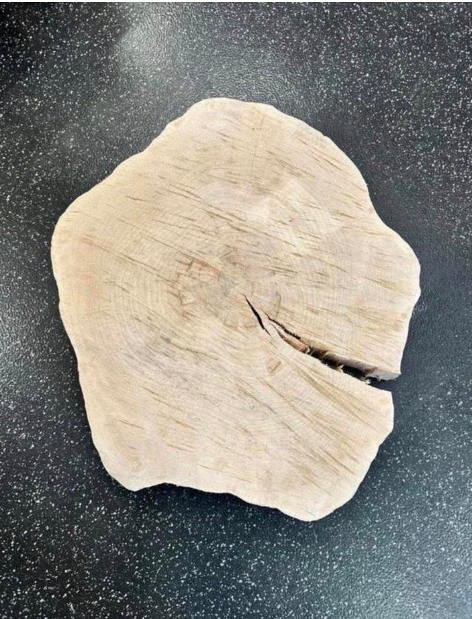 Boomstam schijf rond 64 cm - Tafelblad of kunstwerk, Ophalen of Verzenden, Gebruikt, Overige houtsoorten, Overige typen