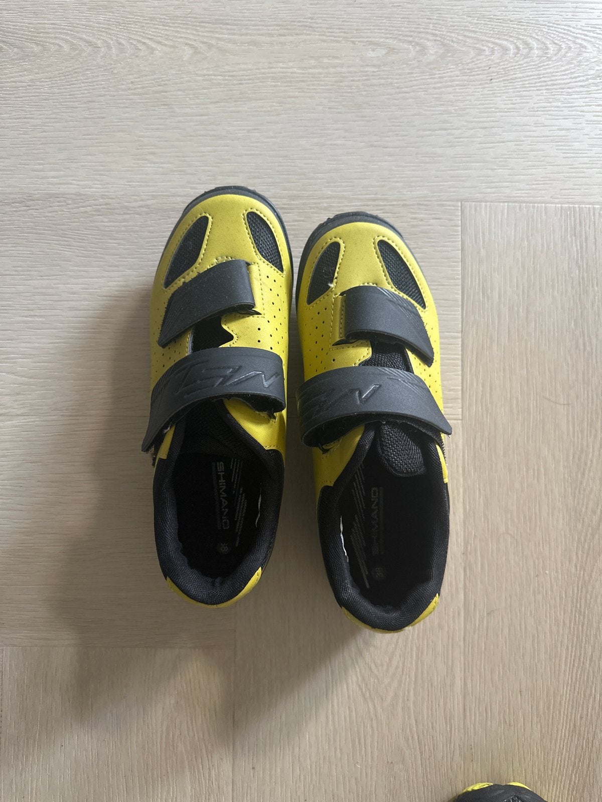 Gele Shimano Spinning Schoenen Maat 38, Gebruikt, Schoenen, Overige maten, Ophalen of Verzenden
