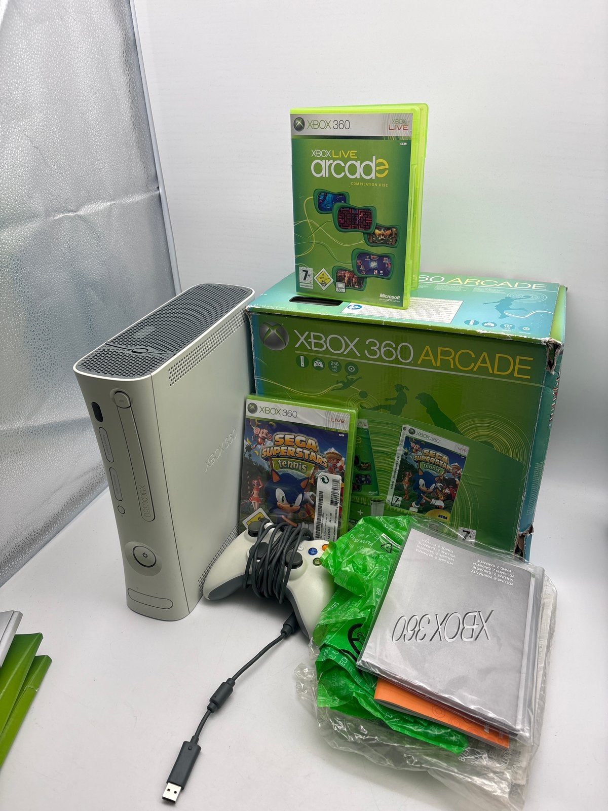 Xbox 360 Arcade Console met Sega Superstars Tennis, Gebruikt, 2 spelers, Eén computer, X