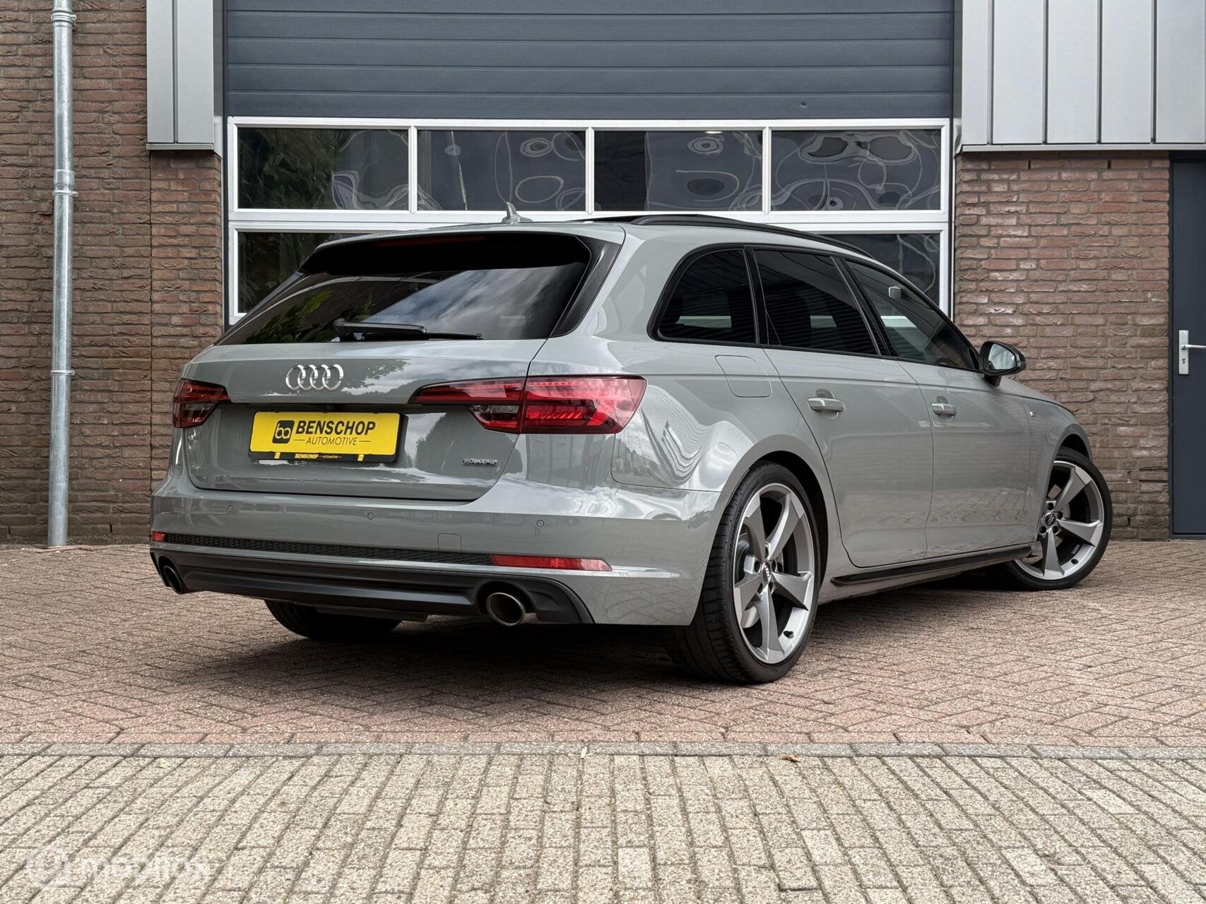Audi A4 Avant 2.0 TFSI quattro S-line Panodak Alcantara Virt, Auto's, Automaat, 15 km/l, Zwart, 4 cilinders