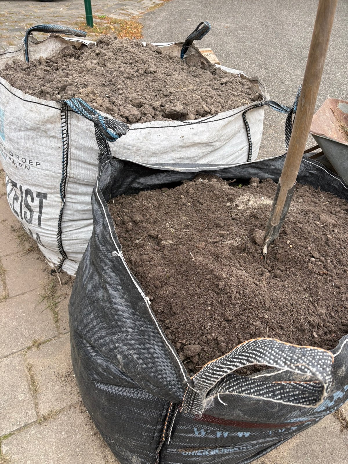 Gratis ophalen - Tuinaarde, Tuin en Terras, Ophalen, Tuinaarde