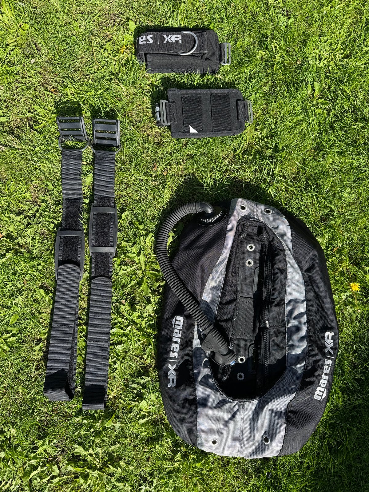 Mares XR Donut, loodpockets en flesbanden (single tank wing), Ophalen of Verzenden, Gebruikt, Trimvest of Wing