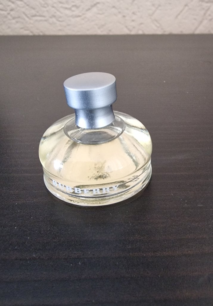 Miniatuur parfum flesje Burberry, Ophalen of Verzenden, Zo goed als nieuw, Miniatuur, Gevuld