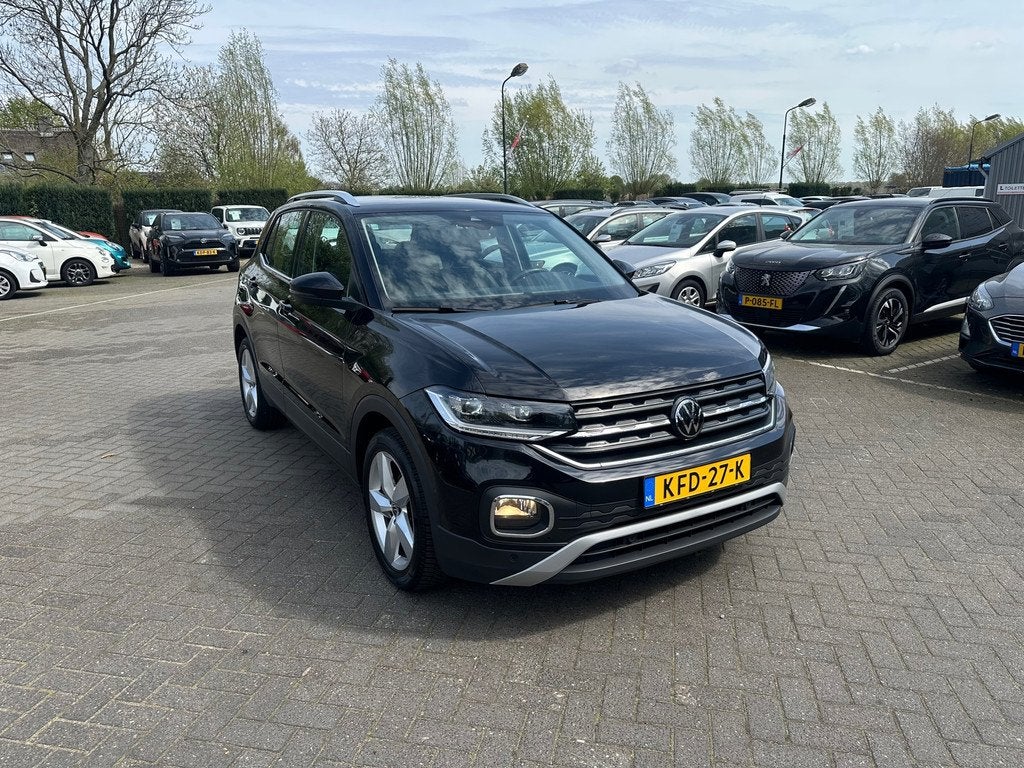 Volkswagen T-CROSS 1.0 TSI Style , navigatie , pdc voor en a, Auto's, Volkswagen, T-Cross, Gebruikt, Euro 6, Zwart