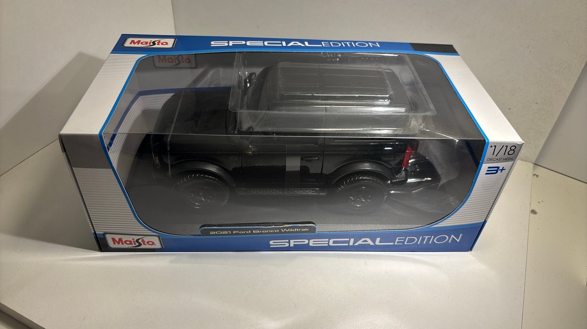 Ford bronco wildtrak black maisto 1.18, Maisto, Ophalen of Verzenden, A, A