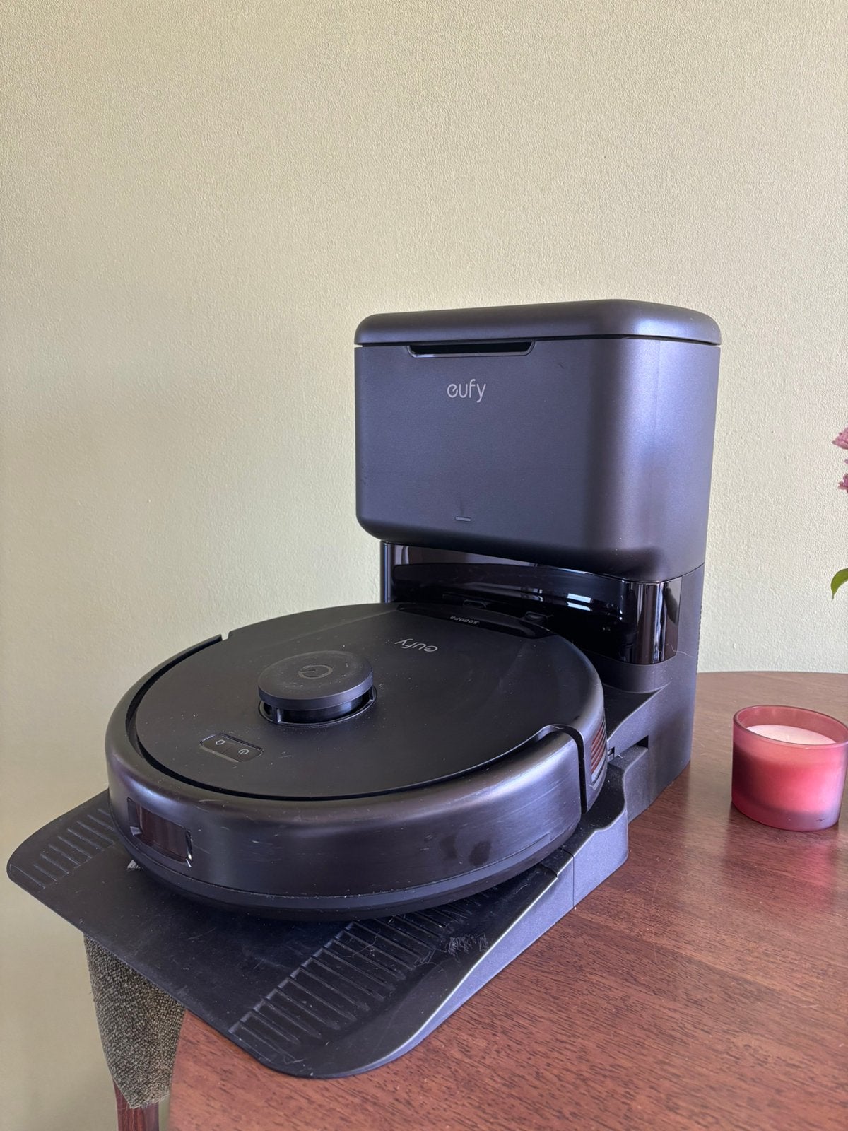 Eufy L60 robotstofzuiger met dweilfunctie, Witgoed en Apparatuur, Stofzuigers, Ophalen, Zo goed als nieuw, Robotstofzuiger