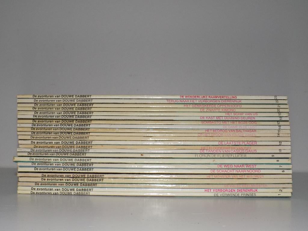 Douwe Dabbert ~ Complete serie 1 t/m 23 + nieuwe Klok!, Boeken, Complete serie of reeks, Ophalen of Verzenden, Gelezen, Piet Wijn, Thom Roep