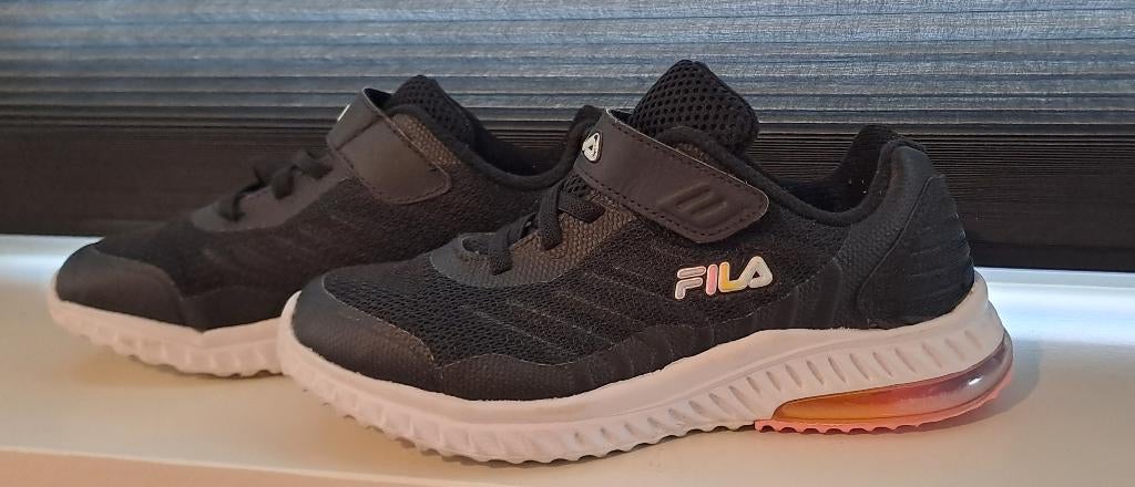 Fila sport schoen maat 34, Fila, Jongen of Meisje, Schoenen, Ophalen of Verzenden