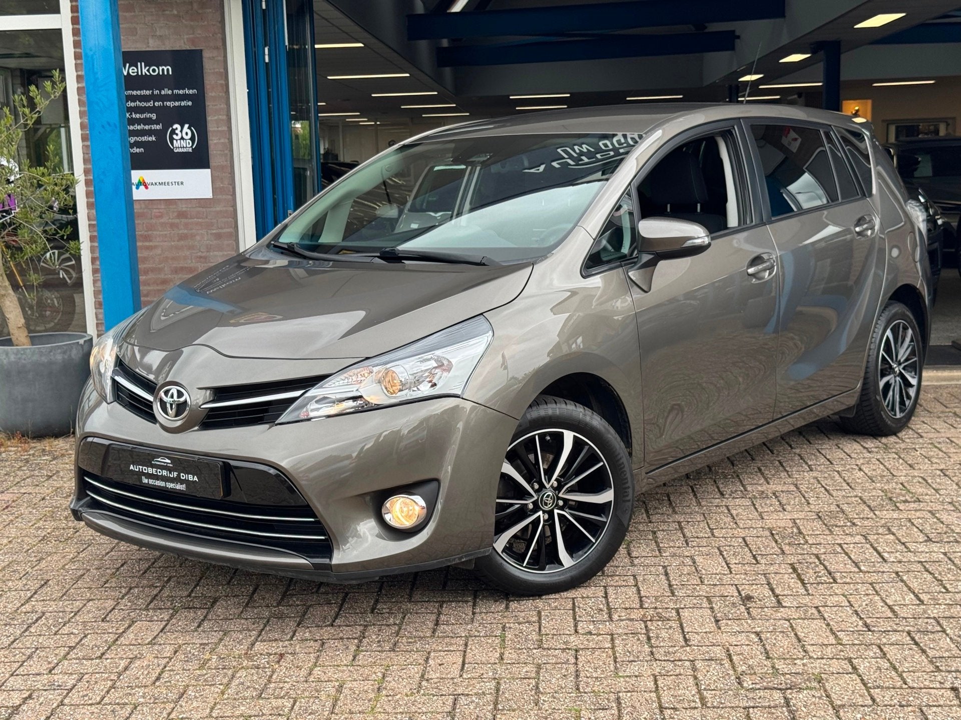 Toyota Verso 1.6 VVT-i Comfort 2017 CLIMA 7 persoons NAP!, Auto's, Voorwielaandrijving, Gebruikt, 4 cilinders, 132 pk