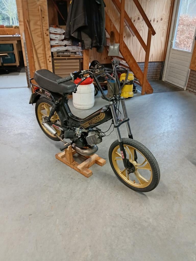Tomos S25, Fietsen en Brommers, Brommers | Tomos, Ophalen, Standard