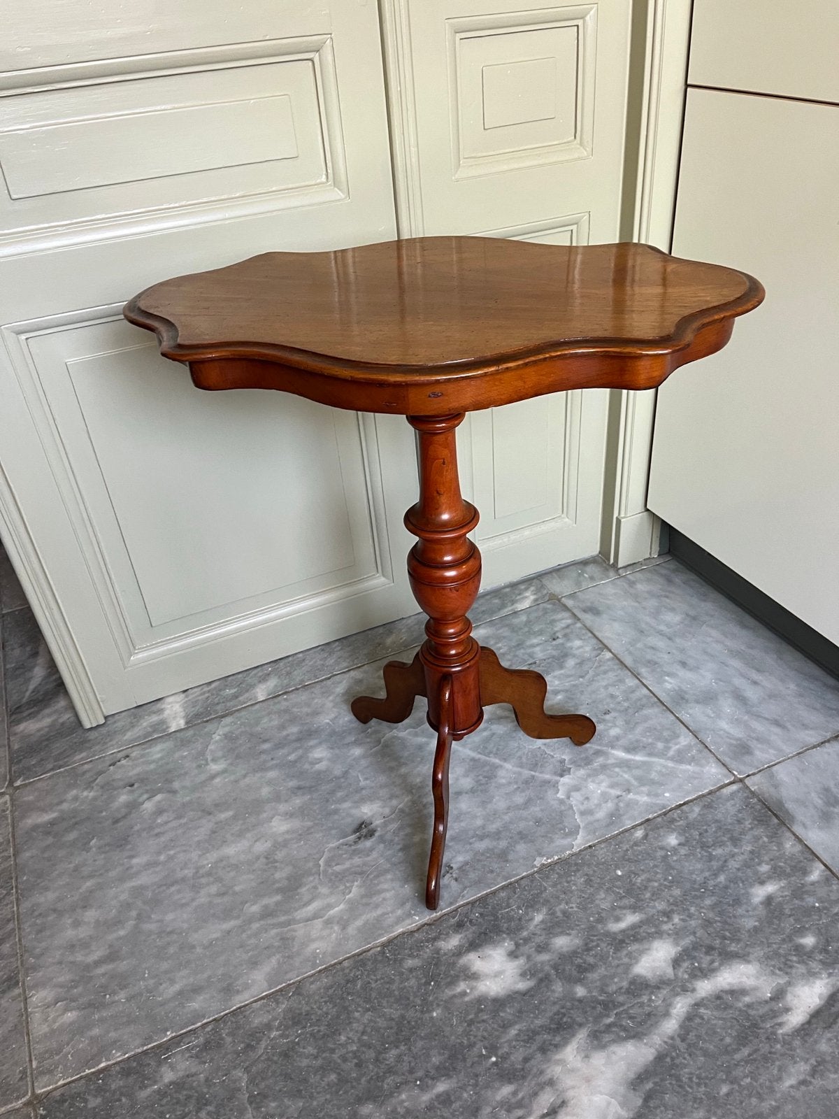 Antieke Hollandse Biedermeier bijzettafel / wijntafel., Ophalen