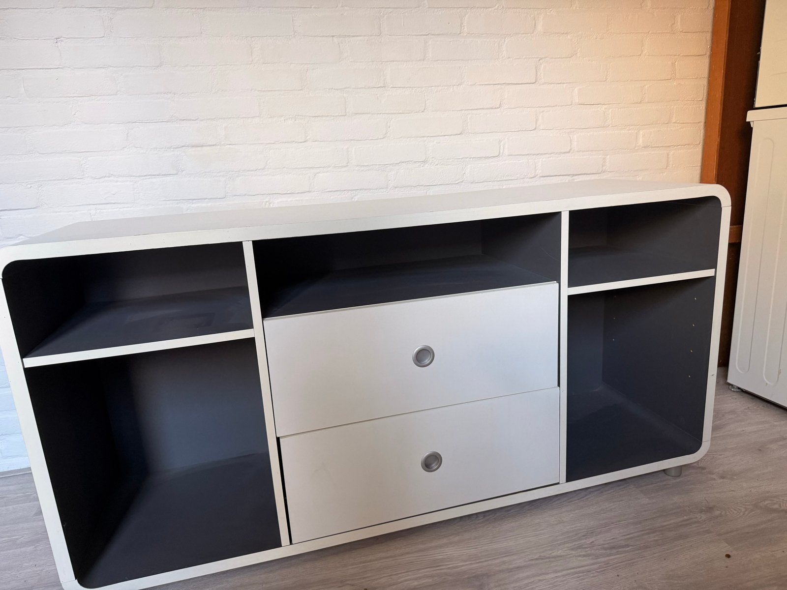 Strak tv-meubel met opbergruimte, Ophalen, Gebruikt, 100 tot 150 cm, Minder dan 100 cm