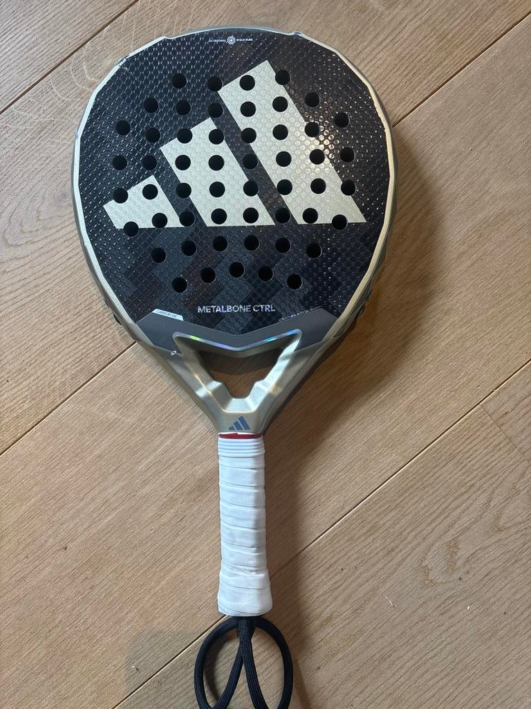 Adidas Metalbone CTRL 3.4 padel racket met scheurtje, Ophalen of Verzenden, Gebruikt