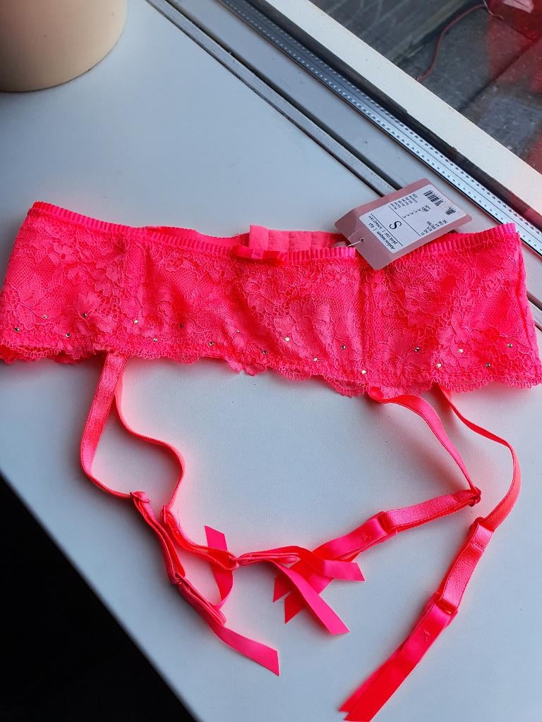 Hunkemöller jarretels roze kant nieuw maat S, Ophalen of Verzenden, Roze, Overige typen