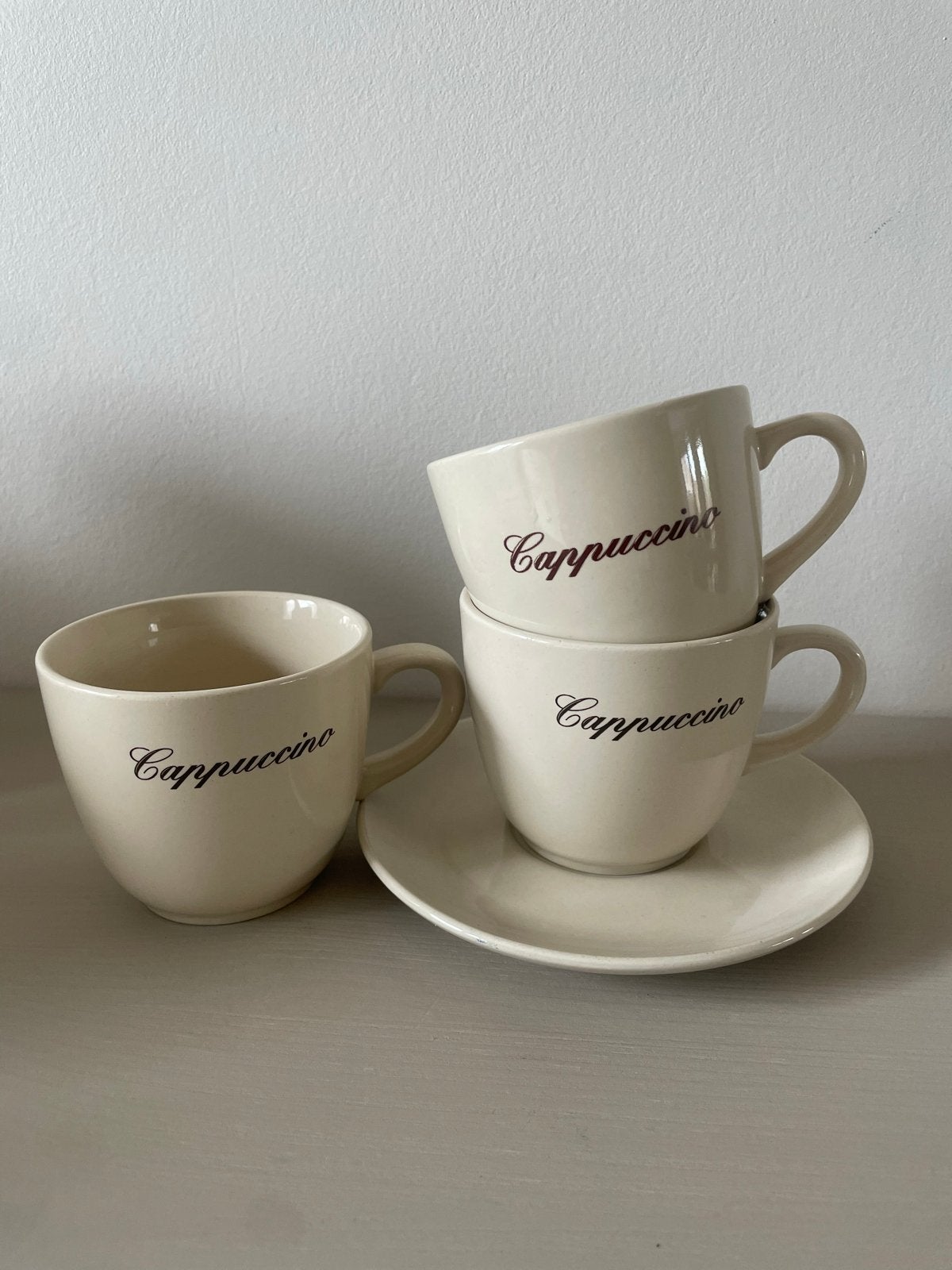 Set van 3 Cappuccino kopjes, Ophalen of Verzenden, Gebruikt, Keramiek, Kop(pen) en/of Schotel(s)