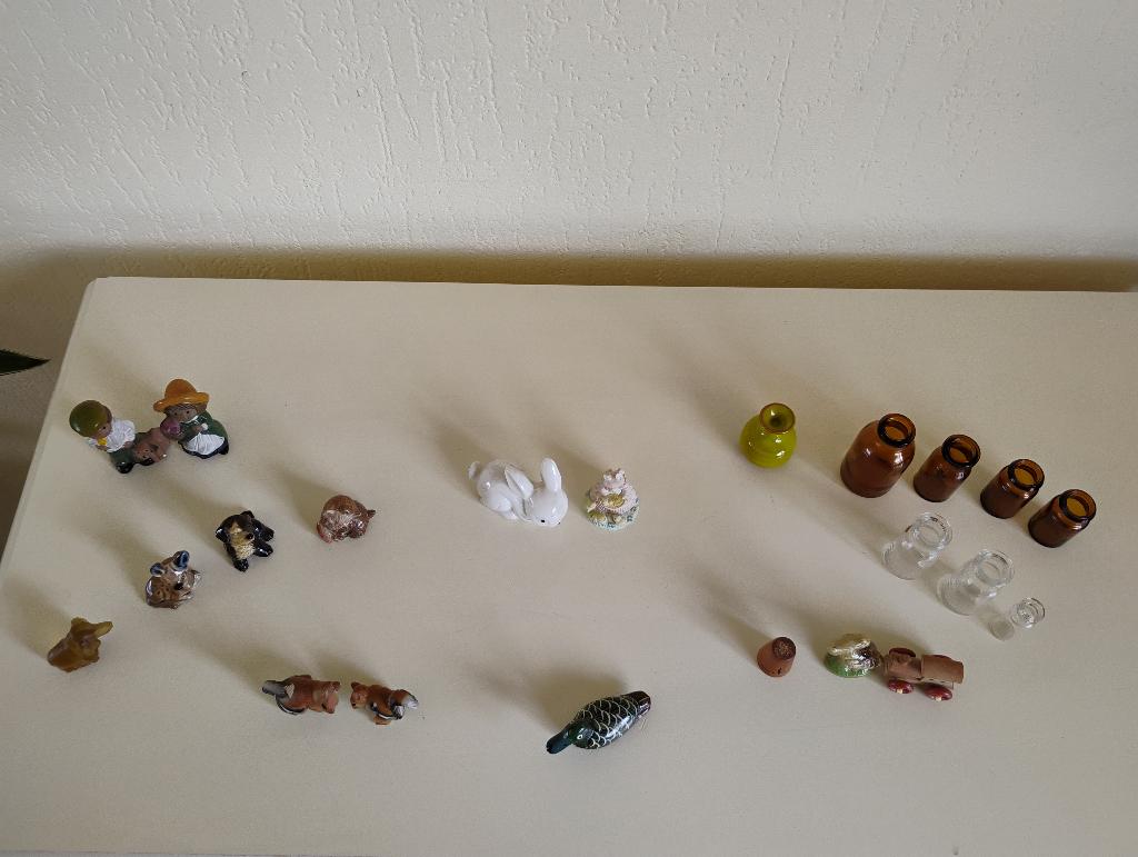 Diverse Miniaturen voor letterbak per stuk te koop, Verzamelen, Beelden en Beeldjes, Zo goed als nieuw, Overige typen, Ophalen